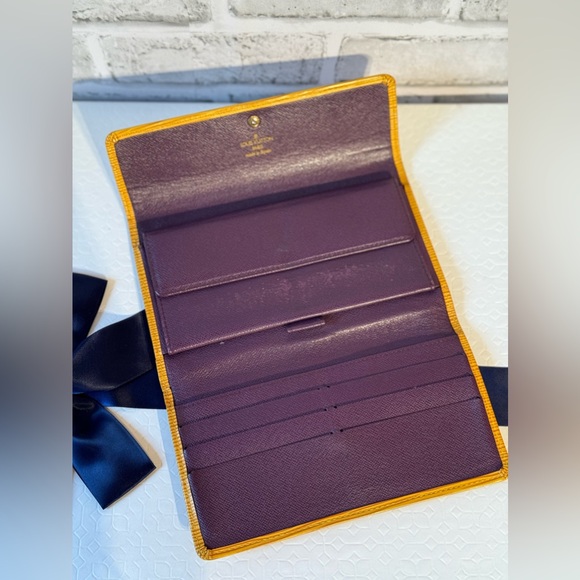 LOUIS VUITTON Yellow Epi leather Wallet international - Picture 7 of 9